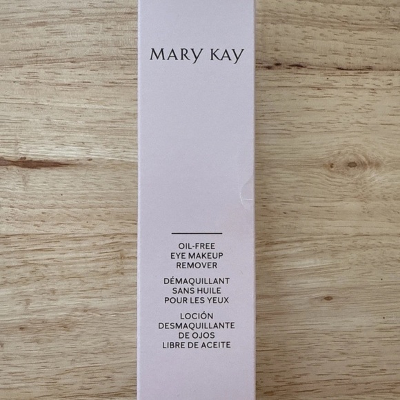 Mary Kay Pink Eye Makeup Remover - Picture 2 of 3